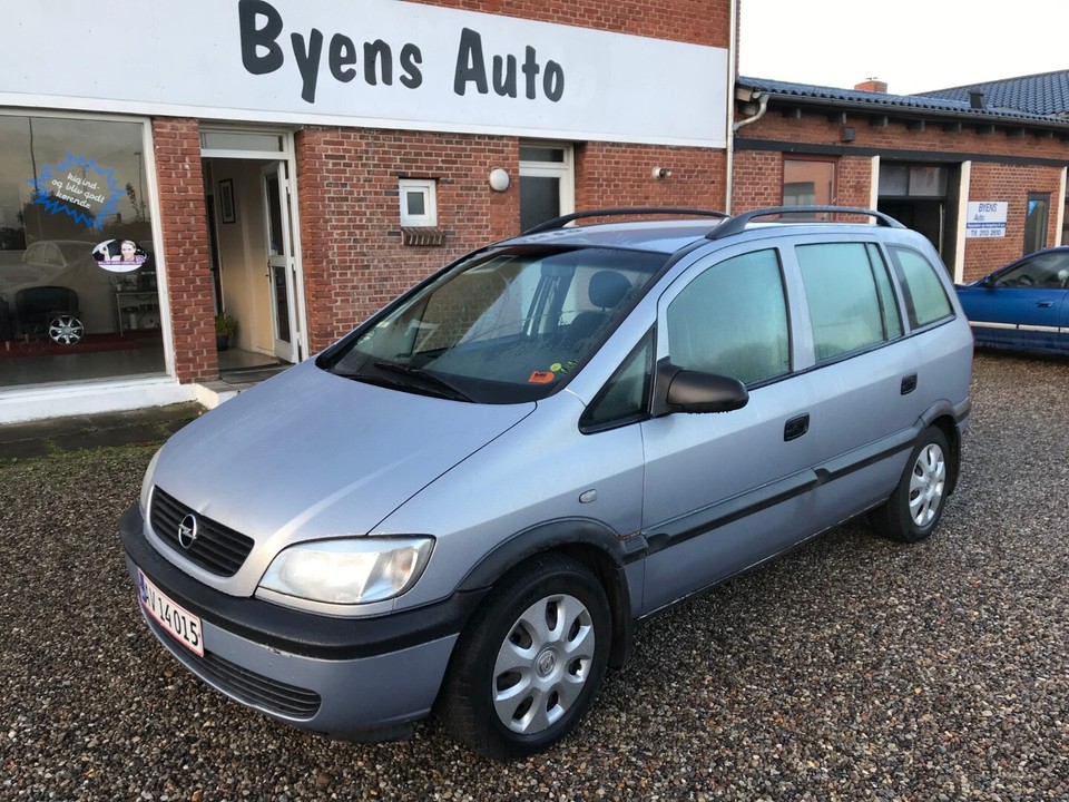 Opel zafira family