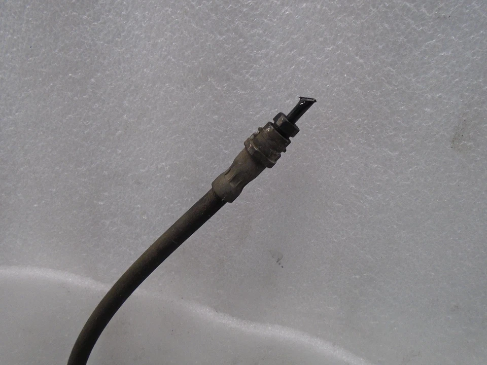 99-05 VOLKSWAGEN BEETLE ПЕРЕДНИЙ ВОДИТЕЛЬ ЛЕВЫЙ БОКОВОЙ ТОРМОЗ СУППОРТ OEM DK702117 - Изображение 3 из 4