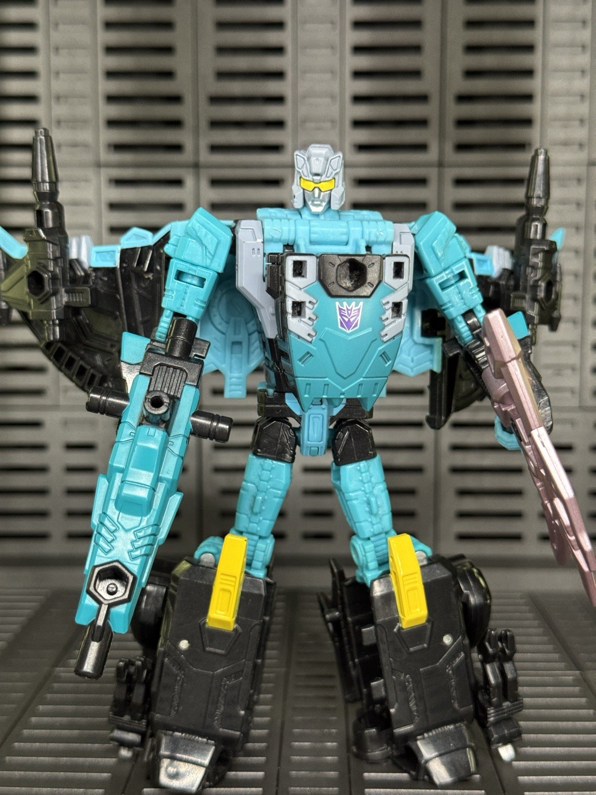 Transformers Generations Selects Seawing Kraken Takara Piranacon Seacons