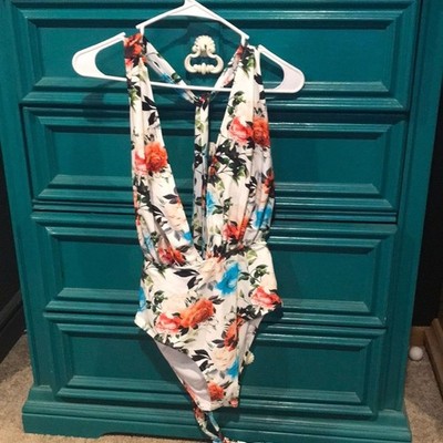 Womens Cupshe swimsuit size L