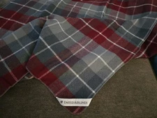 United Airline - First Class Cabin Blanket - Gray/ Maroon