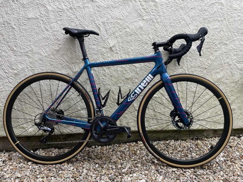 Cinelli Veltrix 54cm Medium Carbon Ultegra Mavic Cosmics Very Good Condition