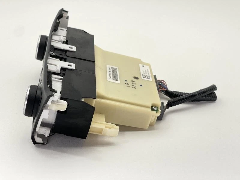 2016-2018 ACURA ILX HEAT AC CONTROLLER 2.4L AT FWD 78K PREMIUM A-SPEC 38001 - Image 3 of 4