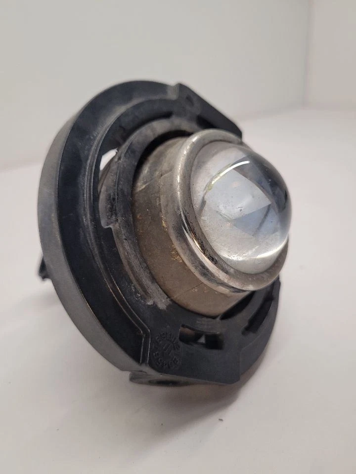 Luz antiniebla de conducción derecha Dodge Challenger 13-23 montada en parachoques 5182021AB Foto 3 de 4