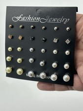 Women  s Stud Fashion Earrings 15 pc Set