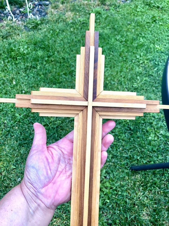 Vtg Handmade Layered Tri Wood Intricate Wooden Processional Style