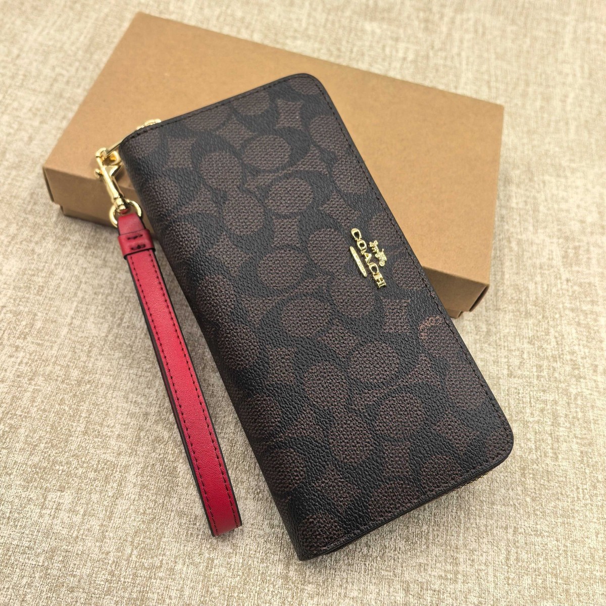 NWT Coach CW778 Long Zip Around Wallet in Signature Canvas Walnut