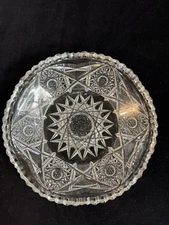 Vintage Crystal Star Design Intricate Ashtray -Holds 6 Cigar/Cigarettes