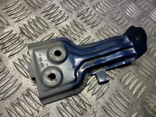 BMW X3 G01 Kotflügelhalter Halter vorne links N/S 7397515 2018-2024