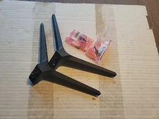 VIZIO V435-H1 V435-H11 V435-J01 TV STAND LEGS W SCREWS USED P34T3549XRD01C01BZ