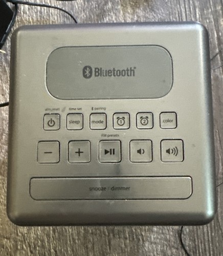 iHome IBT28 Bluetooth FM Dual-Alarm Clock Radio. Color Changing. WORKS! - Picture 5 of 8