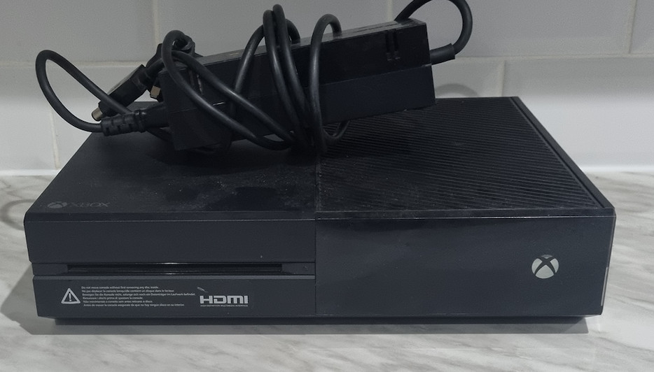 Microsoft Xbox One 500GB schwarze Konsole