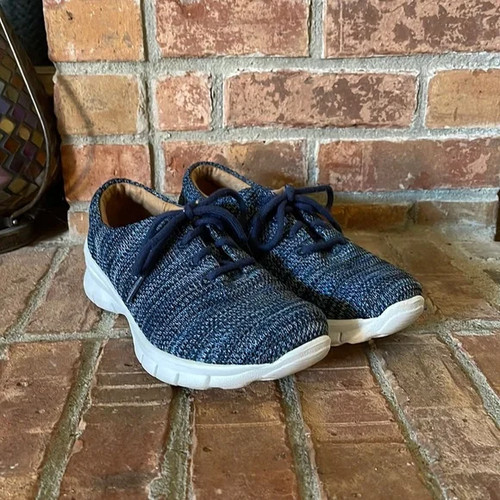 Nurse Mates Align Pillowtop Lacey Sneakers