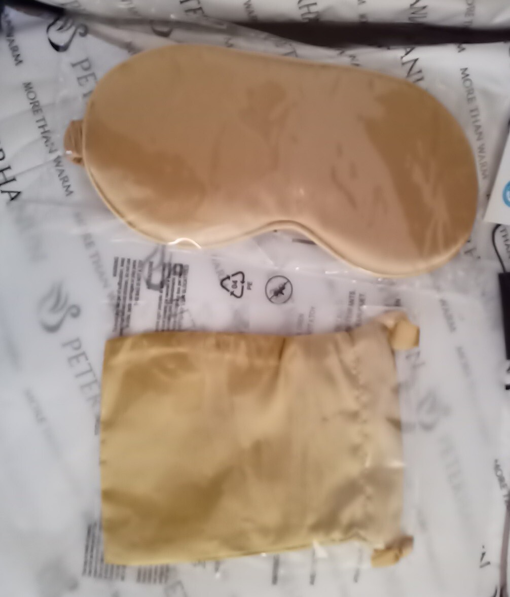 2 PCs Peterhanun Down Queen Bed Pillow 20x 30 Inches-Seal-Brand New-US Seller