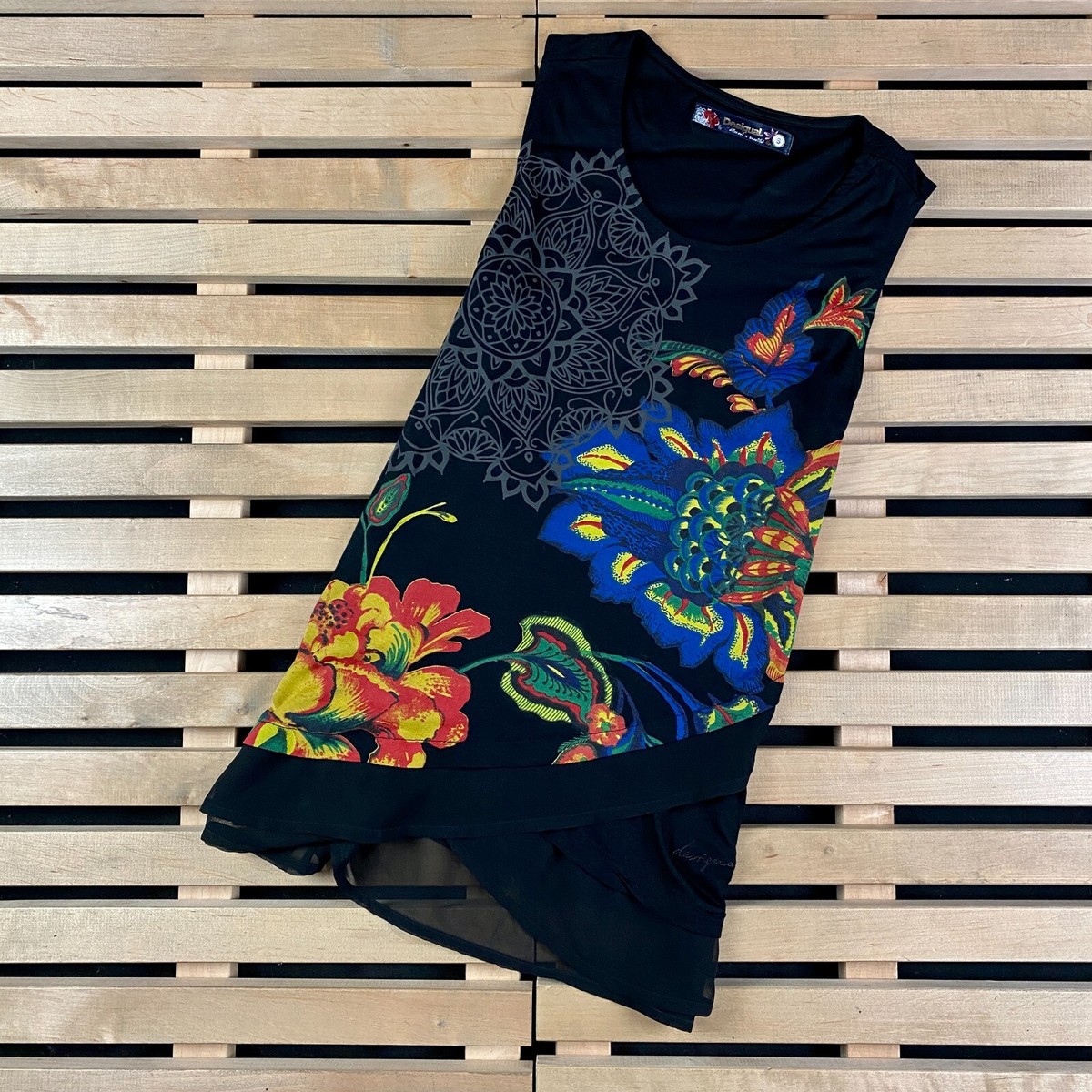 Women's Summer Tank Top - Floral Sleeveless Tunic Top, Lightweight And Flowy For Beach, Casual, Or Party Wear - View #9