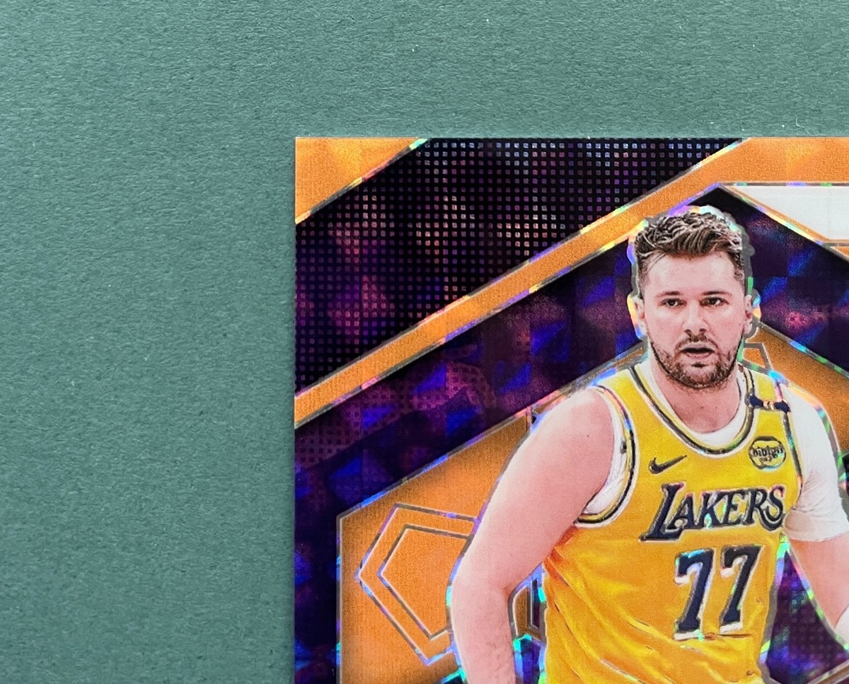 2024-25 Panini Mosaic Luka Doncic Epic Performers Orange