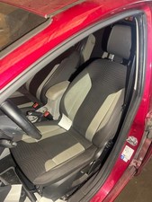 Siège Ford P 100