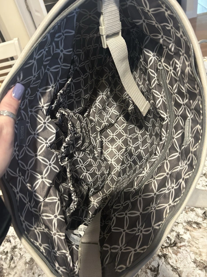 Carter’s Diaper Bag - Image 3 of 4