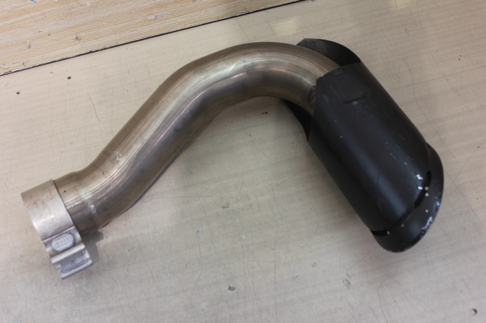 18-23 20 21 LAMBORGHINI URUS MUFFLER  EXHAUST TIP PIPE END MUFFLER OEM ALL 4 SET