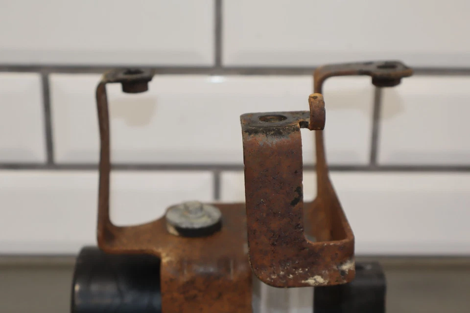 07-10 Chevy GMC 2500HD OEM ABS Conjunto de módulo de bomba Southern Foto 2 de 4