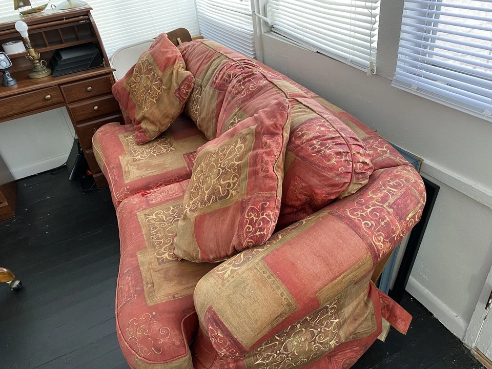 Loveseat rojo Foto 4 de 4