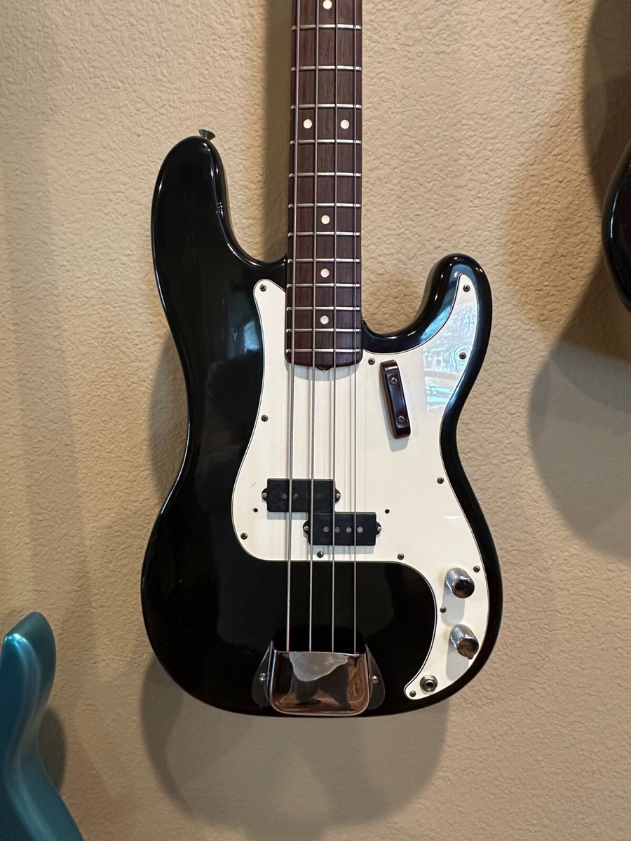 Fender American Standard Precision Electric Bass Guitar for