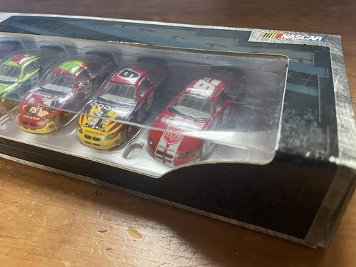 Juego de coches AP Kasey Kahne NASCAR 2004 1/64th Collectors - Imagen 6 de 6