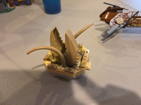 Lego Star Wars Desert Skiff 9496 All Minifigs. Mostly Complete