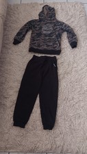 Boys Timberland 2p Set Camo Hoodie and Sweat Pants size 7
