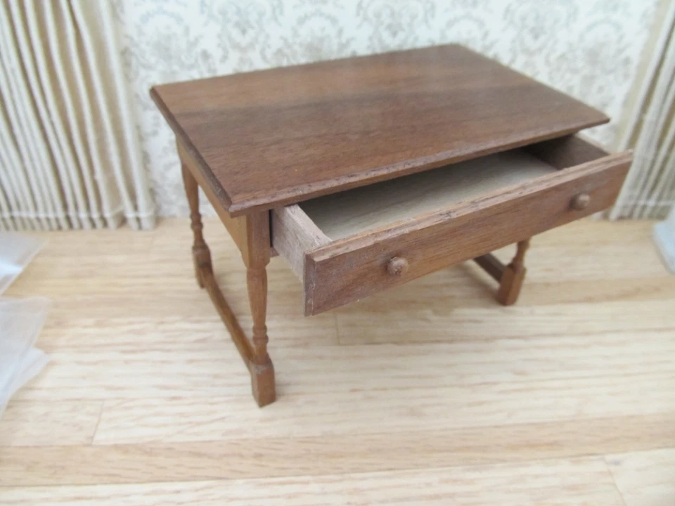 Artisan Judy Beals Kitchen Table Work Writing Desk Vint Dollhouse Miniature 1:12 - Image 4 of 4