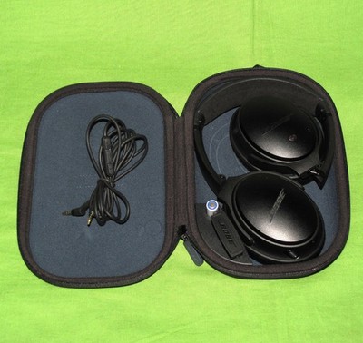 BOSE QC25 Wired Noise Cancelling Headphones, Triple Black Special Edition
