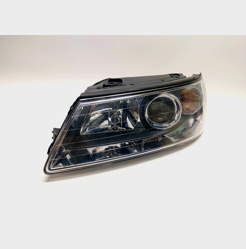 Hyundai NF Sonata (2005-2010) Left & Right Black Bezel Headlight Assemblies - Image 3 of 4