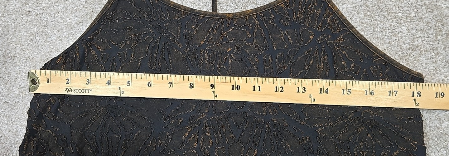 Buckle Gimmicks BKE Racer Back Tank Top Biker Distressed Loose Fit Women's Large