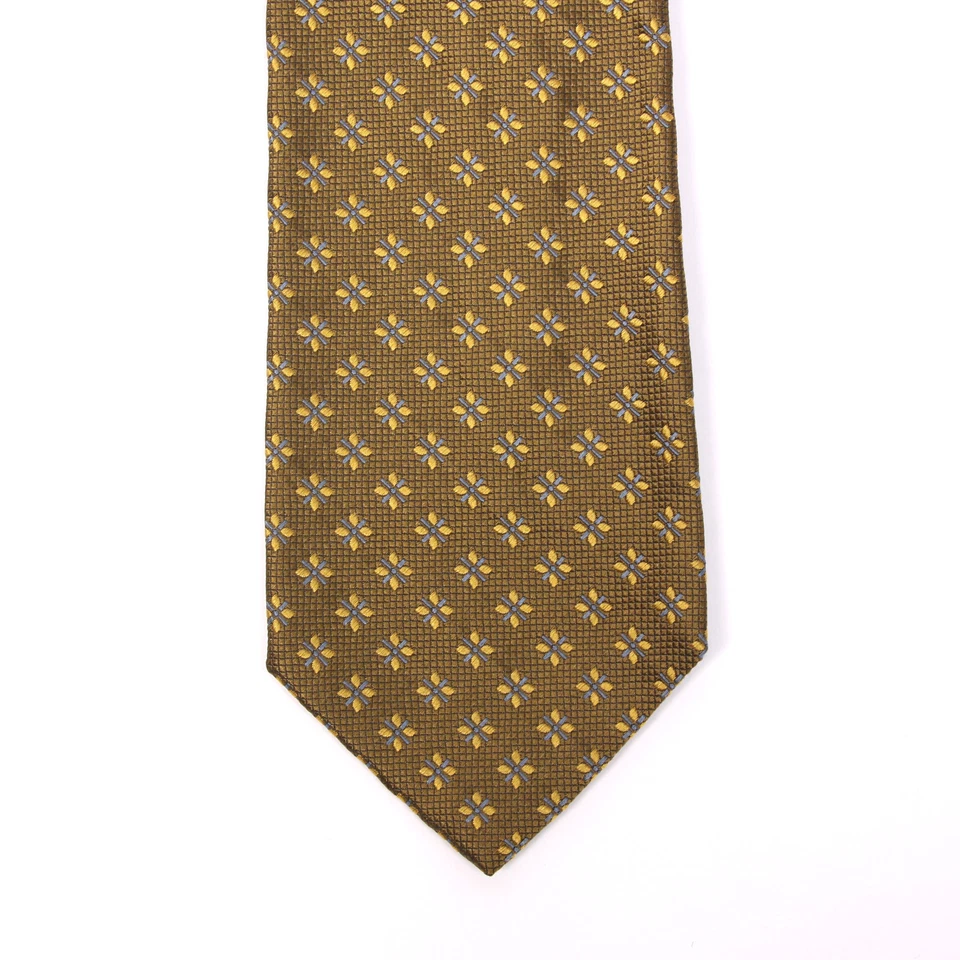 Corbata de cuello de seda Desgien verde natural con floreta amarilla y azul HOMBRE DE HOY Foto 2 de 4