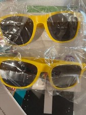 Plastic Sunglasses in Yellow 10