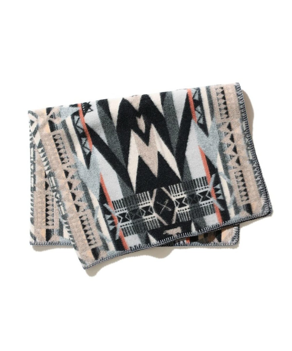 Snow Peak - 新品 snow peak×PENDLETON Muchacho Blanket Snow Peak × PENDLETON Muchacho Blanket Charcoal Camping