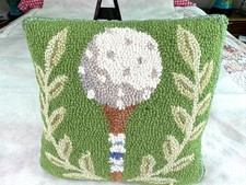 Peking Golf Wreath Hook Pillow 12x12
