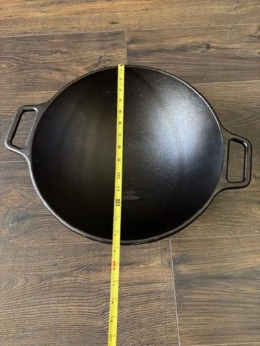 Vintage Lodge Cast Iron Wok 14" Made in USA