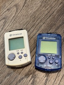 Sega Dreamcast Console Bundle HKT-3020 w/ (2) Controller VMU Crazy Taxi Tested