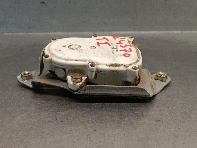 MR432147 central locking rear engine lh MITSUBISHI L 200 K6 7 2.5 TD 5819796 thumbnail 4