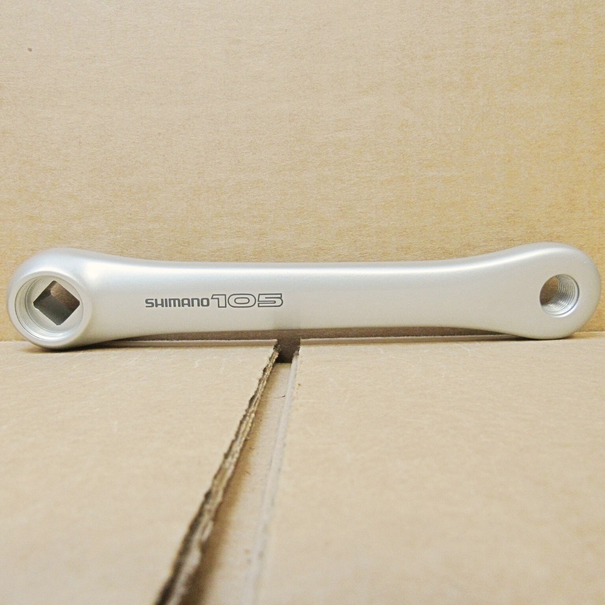 New-Old-Stock Shimano 105 (FC-1056) Left Crankarm (175 One - Main Image