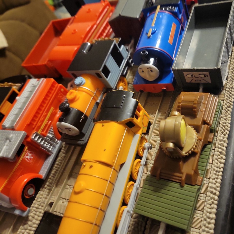 thomas the train lot Gullane Limited Plus Other Pieces 50 track 15 ...