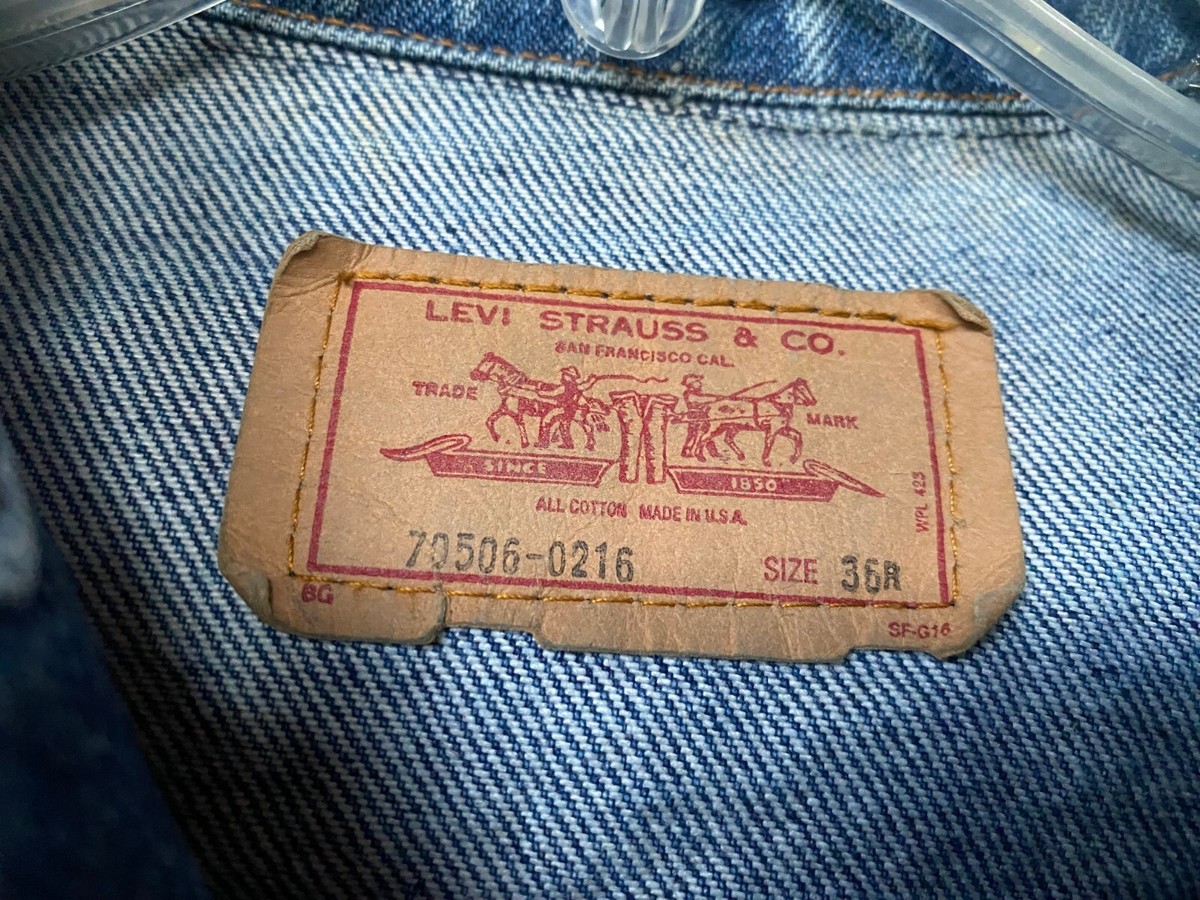 VTG 80s LEVIS..70506-0216..DENIM..TRUCKER..JACKET..MADE IN VTG 80s LEVIS..70506-0216..DENIM..TRUCKER..JACKET..MADE IN