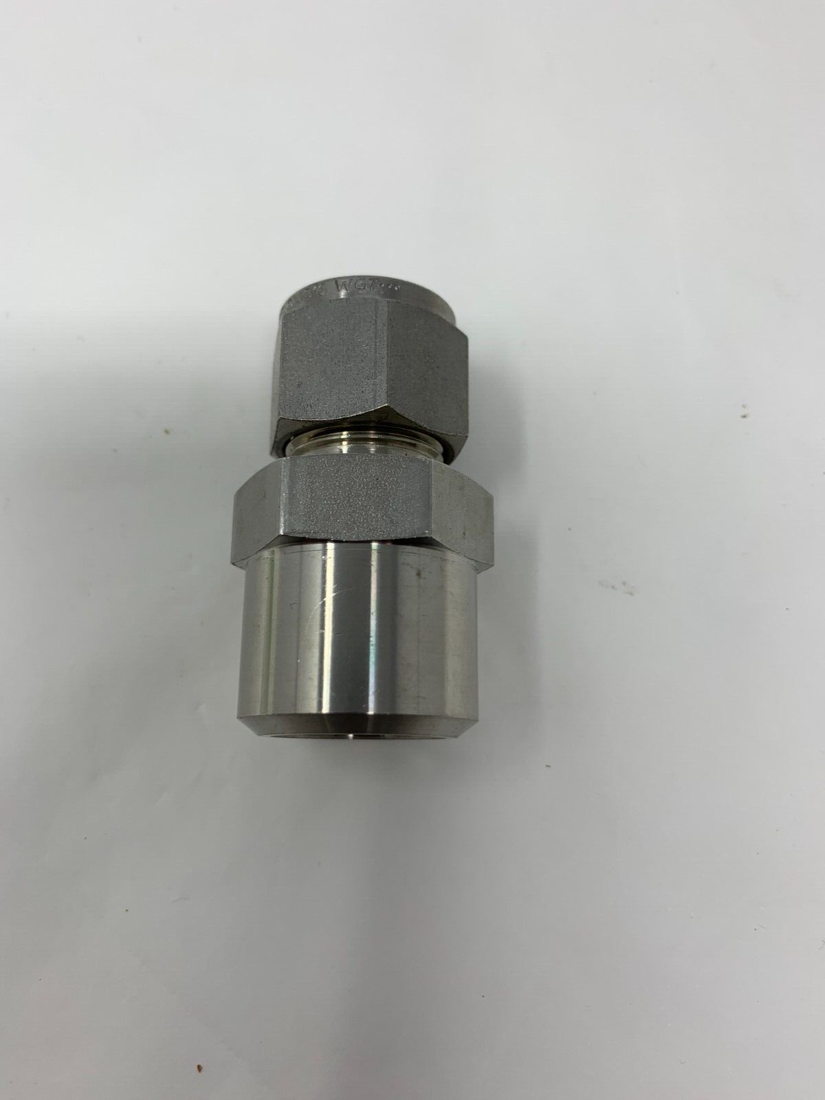Té De Branche Swagelok SS-1210-3TTF - 3/4 Tube X 3/4 FNPT, Acier Inox 316