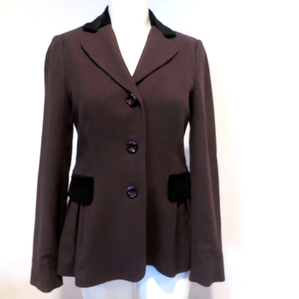 CHAQUETA BLAZER LOVE MOSCHINO MARRÓN LANA PLISADA CUELLO TERCIOPELO Y RIBETE 4 Foto 3 de 4