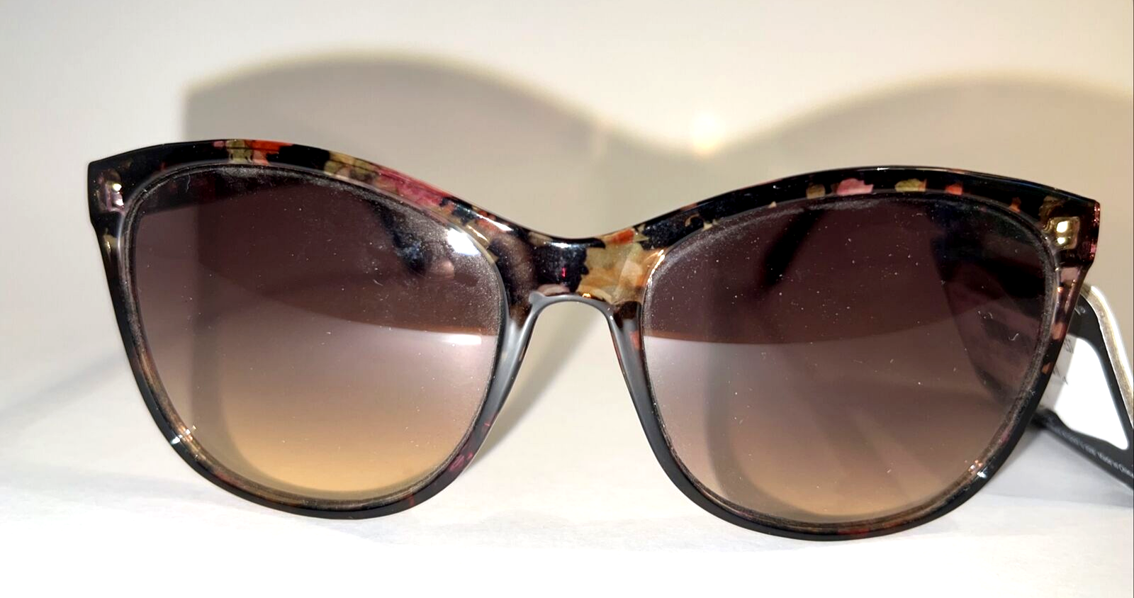 Revlon RVN 47 BRY Floral Multicolor Sunglasses New Retail 19.99-image