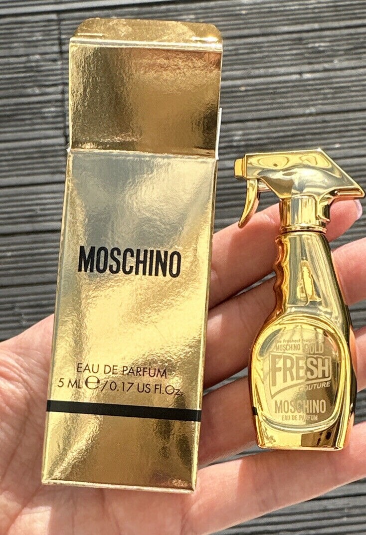 MOSCHINO スパンコールタンクトップ Moschino Gold Fresh Couture By Moschino Eau De Parfum .17 Oz Mini
