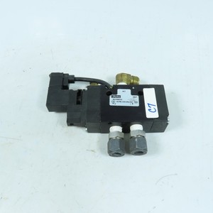 Parker P2E-KV31F B5V1KB553C B5 Series Pneumatic Solenoid Valve 120V AC 150 PSI