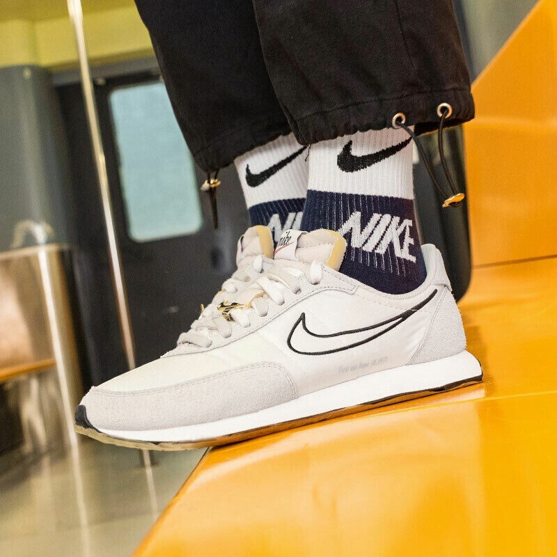 nike nike waffle trainer 2 sail black light bone sail dh4390 100