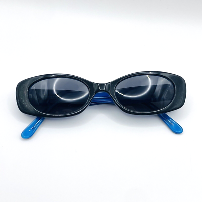 BCBG MAXAZRIA Sunglasses Narrow Thick Frame Black and Blue  display picture 1